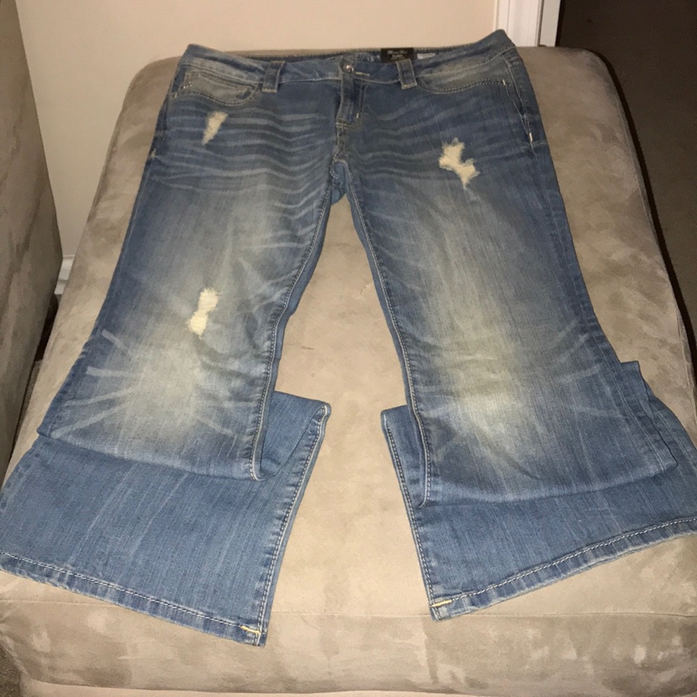 Miss Me size 32W 34L flare jeans